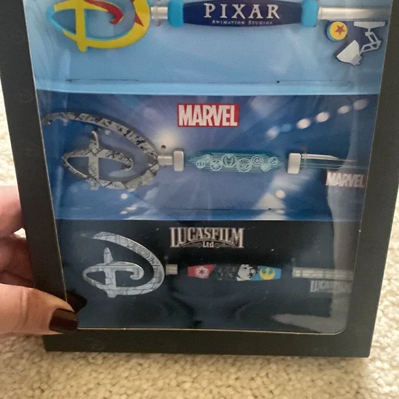 Disney - Picture 3 of 6